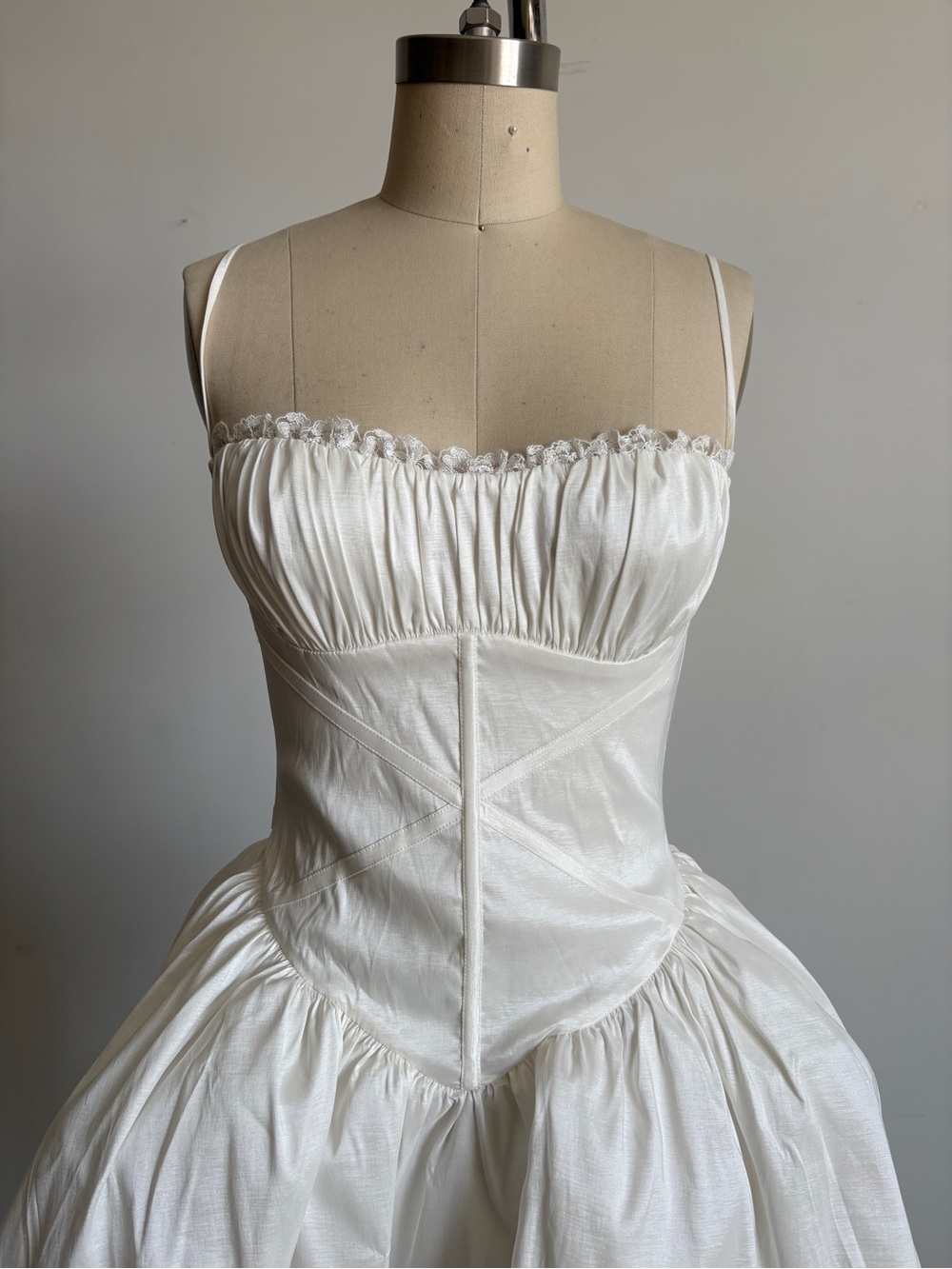 $429 NWOT For Love And Lemons “Evelyn” Mini Taffeta Dress in White Sz Small - Picture 5 of 12